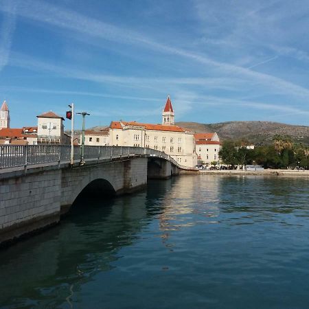 Apartman Zora Trogir Eksteriør bilde