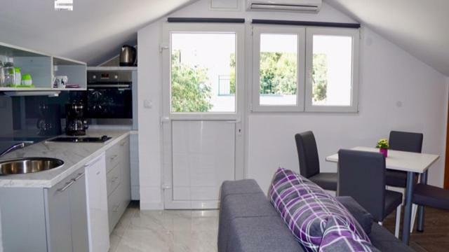 Apartman Zora Trogir Eksteriør bilde