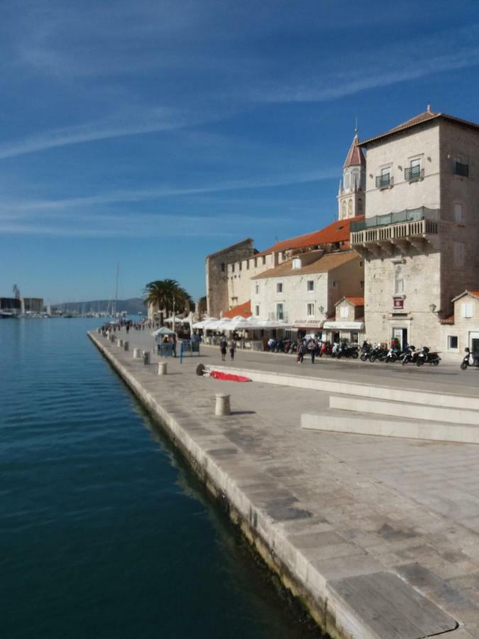 Apartman Zora Trogir Eksteriør bilde